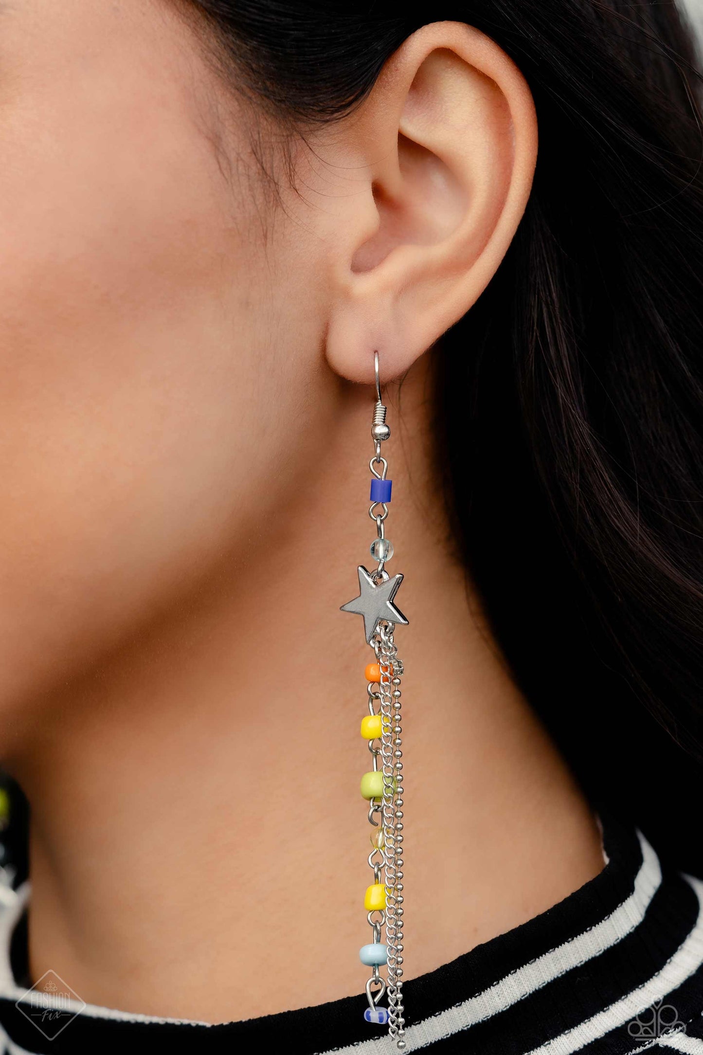 Paparazzi Accessories Sunset Sitings: FF November 2023 Fueled by abstract designs and funky combinations of the most daring trends, the Sunset Sightings Collection features audacious, outside-the-box fashion. Sunset Sightings fashionistas celebrate indivi