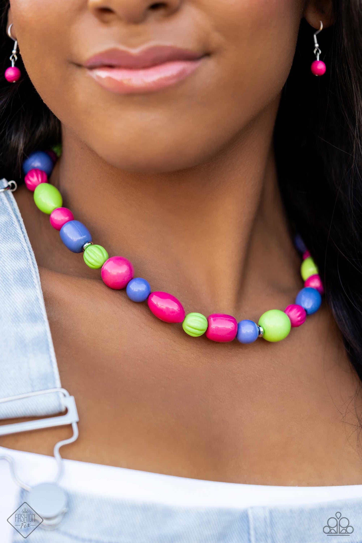 Paparazzi Accessories Glimpses of Malibu: FF November 2023 Featuring playful styles accented with fun pops of color, the Glimpses of Malibu Collection is an endearing assortment of cheerful and whimsical laid-back fashion. From the bubbly outgoing sociali