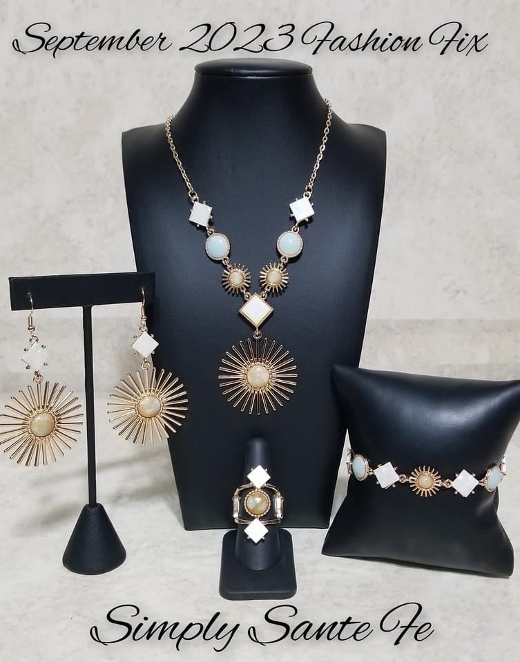 Paparazzi Accessories Simply Santa Fe - Complete Trend Blend - September 2023 Authentic designs and handcrafted pieces are staples of the Simply Santa Fe Collection. Featuring patterns and elements inspired by nature, these earthy designs tend to have a l