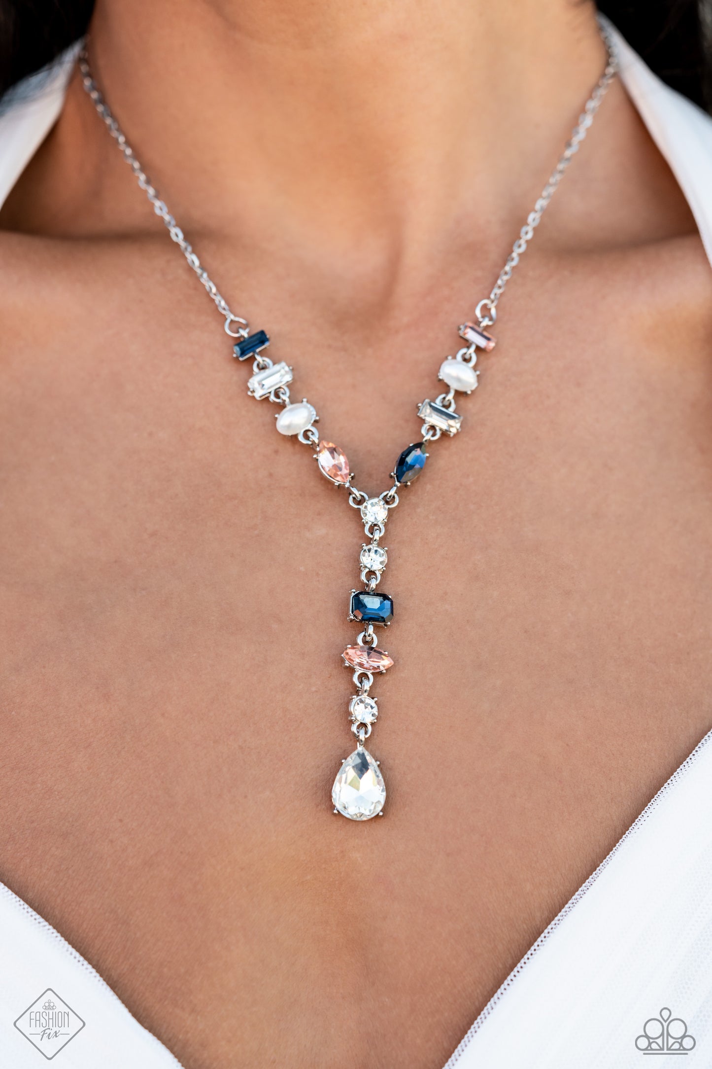 Paparazzi Accessories Fiercely 5th Avenue - Complete Trend Blend - September 2023 Timeless and classic yet sophisticated and versatile, the Fiercely 5th Avenue Collection features elegant designs and traditional metal finishes. Never one to shy away from