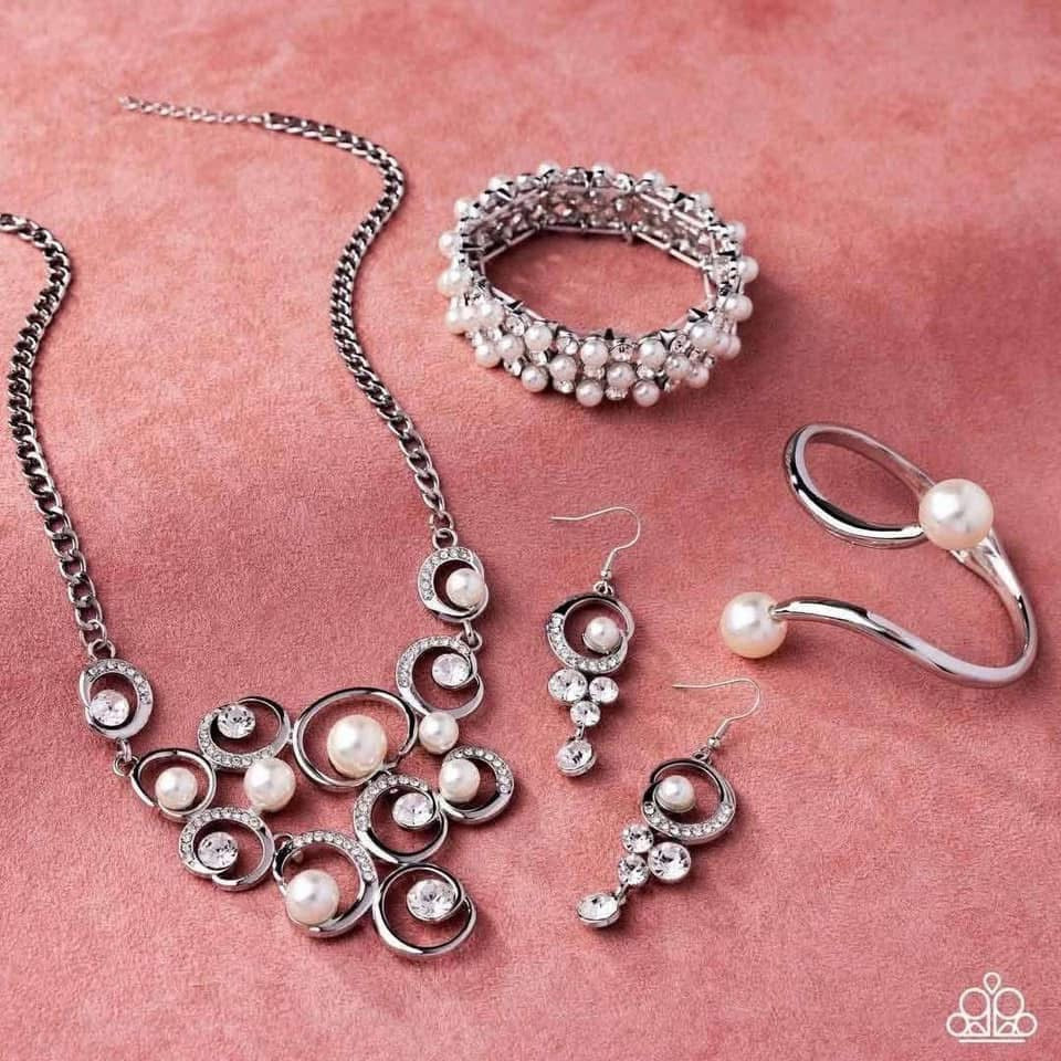 Fiercely 5th Avenue - Complete Trend Blend : February 2025