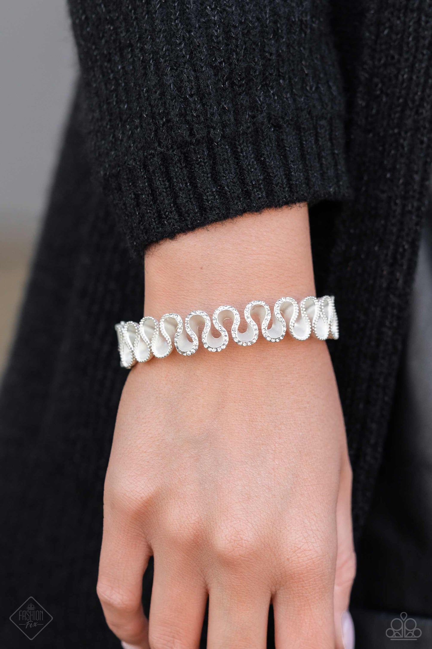 Paparazzi Accessories Fiercely 5th Avenue: FF November 2023 Timeless and classic yet sophisticated and versatile, the Fiercely 5th Avenue Collection features elegant designs and traditional metal finishes. Never one to shy away from a bit of sparkle, the