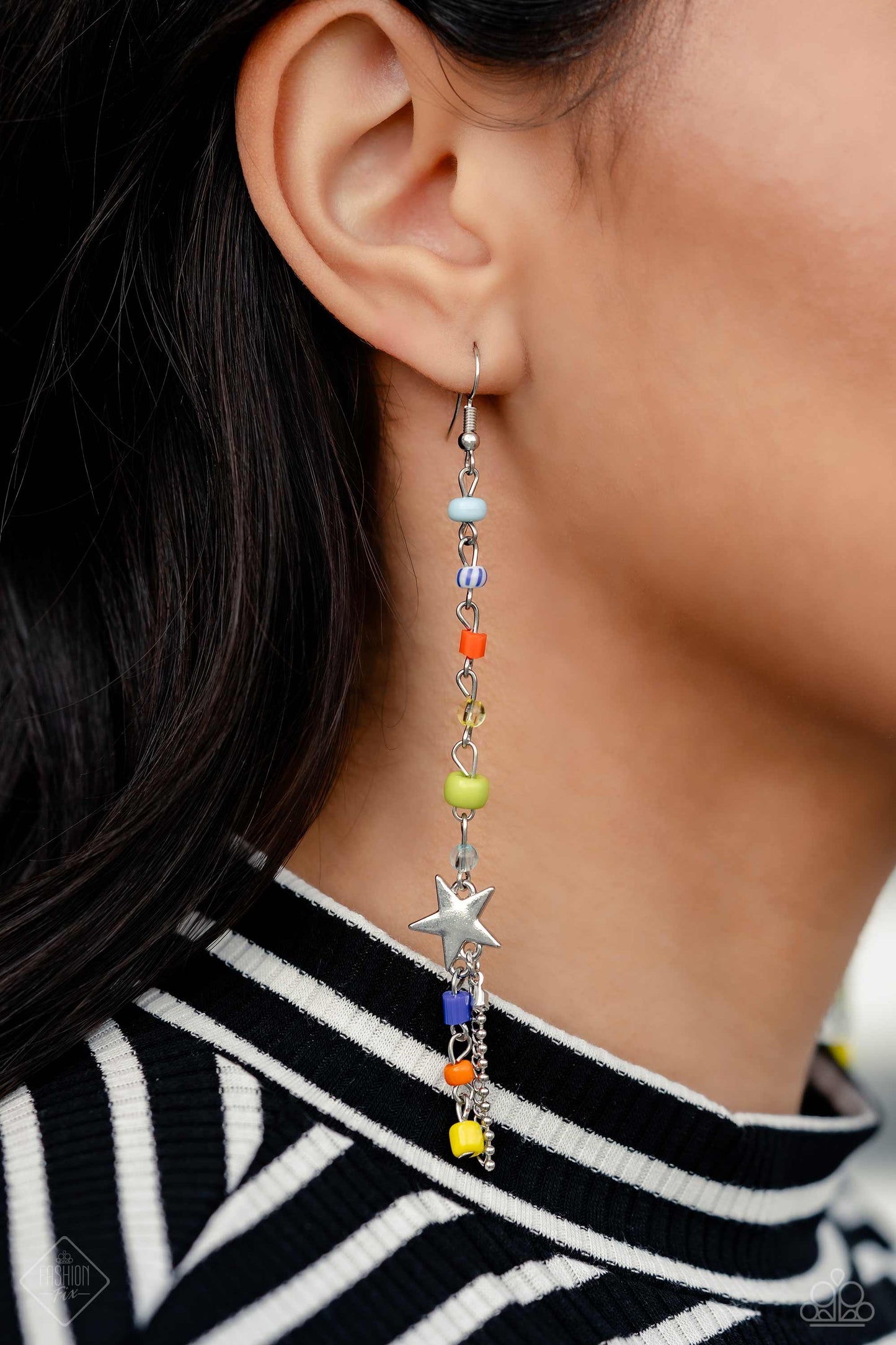 Paparazzi Accessories Sunset Sitings: FF November 2023 Fueled by abstract designs and funky combinations of the most daring trends, the Sunset Sightings Collection features audacious, outside-the-box fashion. Sunset Sightings fashionistas celebrate indivi