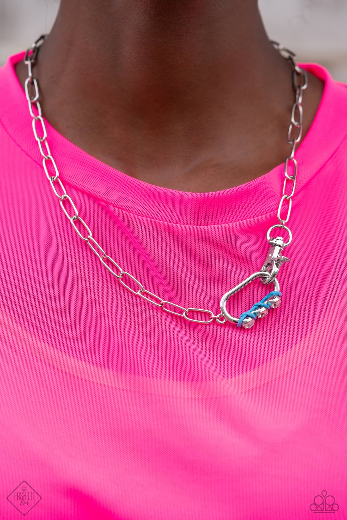 Paparazzi Accessories Sunset Sitings - Complete Trend Blend - September 2023 Fueled by abstract designs and funky combinations of the most daring trends, the Sunset Sightings Collection features audacious, outside-the-box fashion. Sunset Sightings fashion