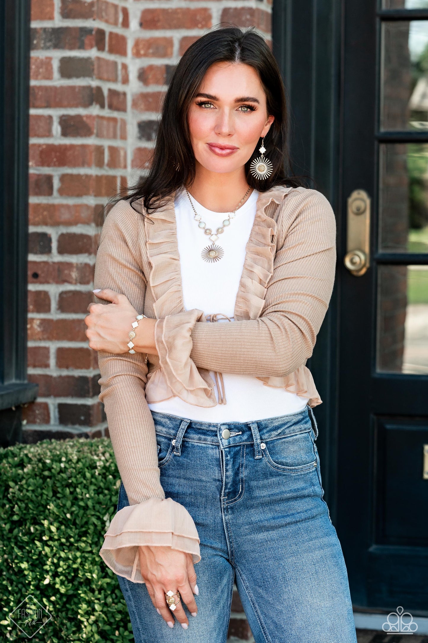 Paparazzi Accessories Simply Santa Fe - Complete Trend Blend - September 2023 Authentic designs and handcrafted pieces are staples of the Simply Santa Fe Collection. Featuring patterns and elements inspired by nature, these earthy designs tend to have a l
