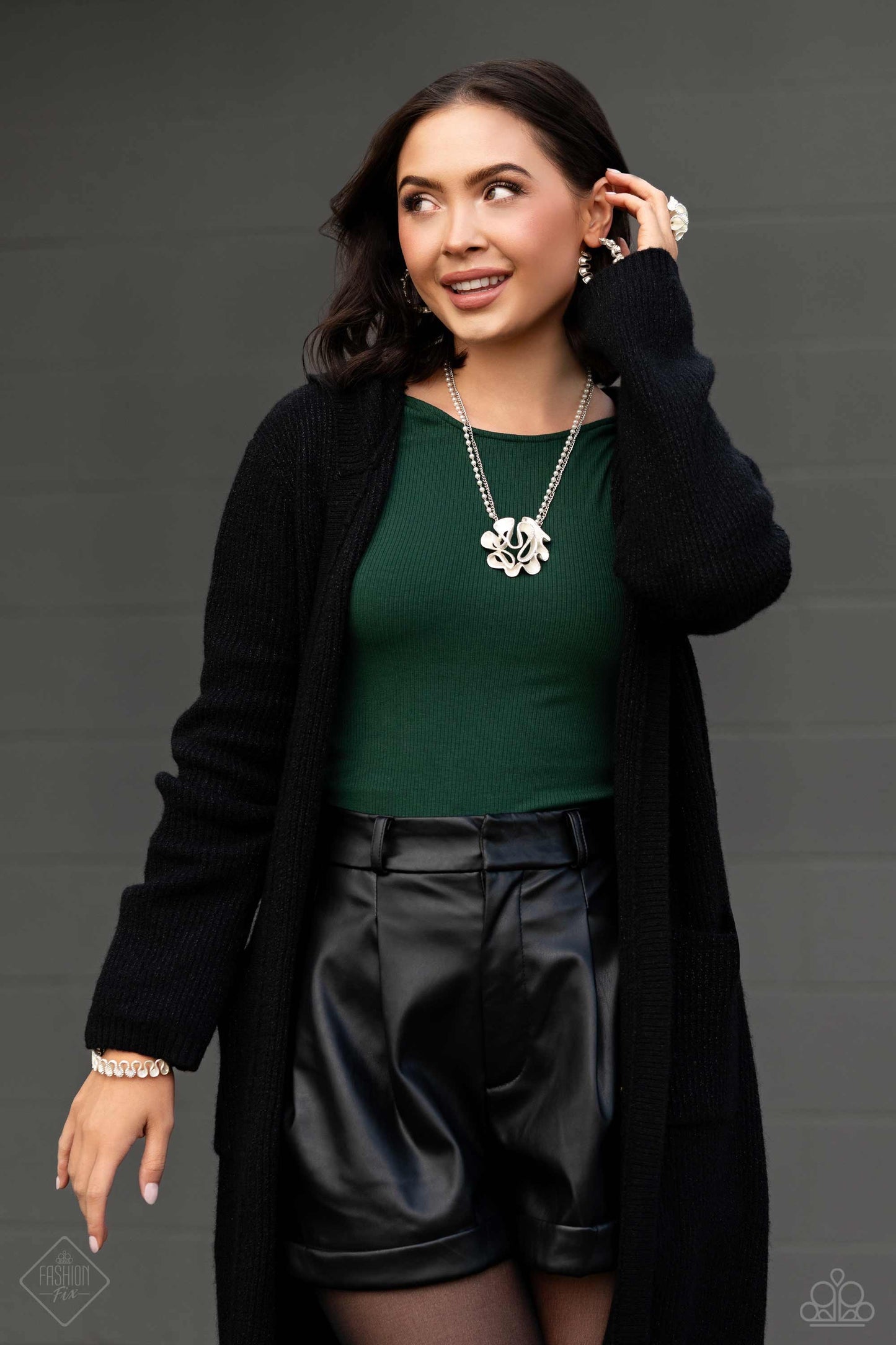 Paparazzi Accessories Fiercely 5th Avenue: FF November 2023 Timeless and classic yet sophisticated and versatile, the Fiercely 5th Avenue Collection features elegant designs and traditional metal finishes. Never one to shy away from a bit of sparkle, the