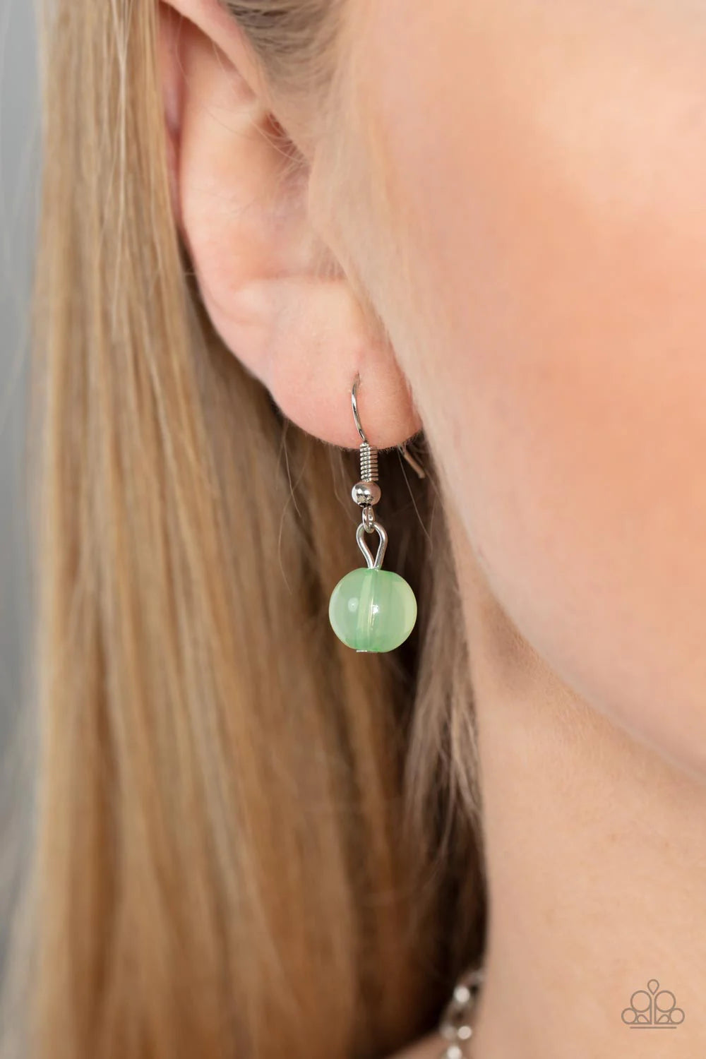 Paparazzi Accessories Glimmering Groves - Green Airy frames formed from swirls of filigree fan out along the collar in a vintage display. Shiny Basil beads are pressed into the three centermost frames, with smaller floral-inspired accents on either side a