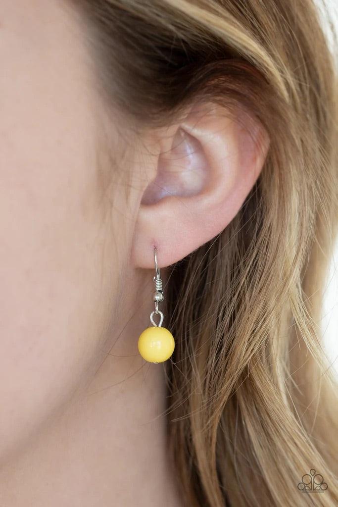 Paparazzi Accessories Seaside Soirée - Multi Hammered silver discs give way to layers of gray, yellow, and shiny silver beads. The colorful collection layers below the collar, creating a bubbly fringe. Features an adjustable clasp closure. Sold as one ind