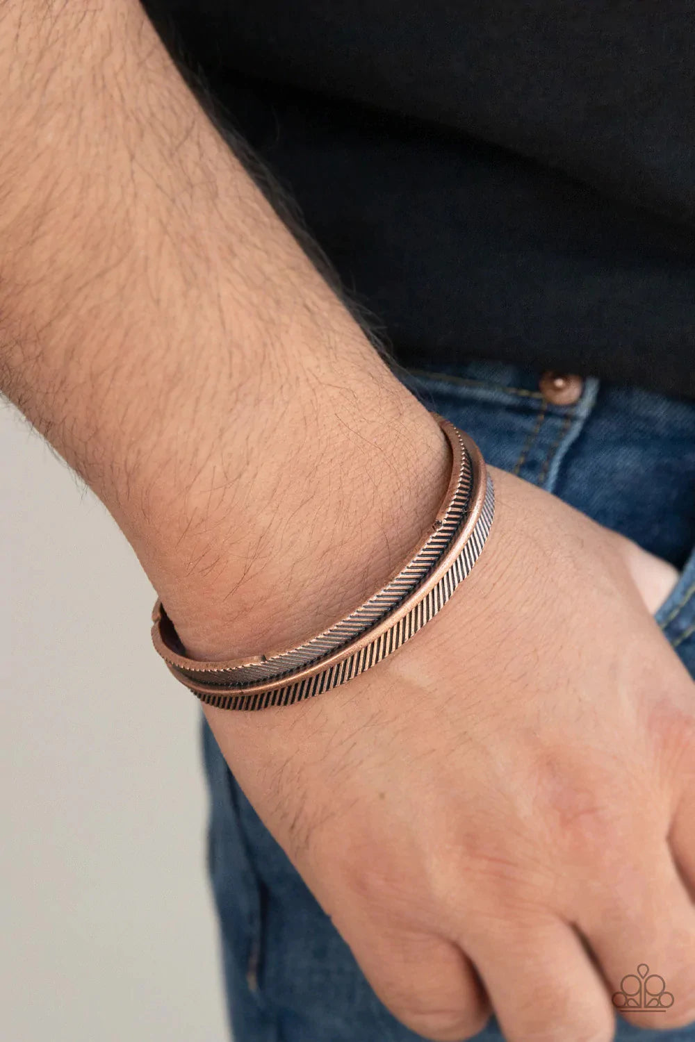 Paparazzi Accessories QUILL-Call - Copper Etched in lifelike texture, an antiqued copper feather curls around the wrist, creating a rustic cuff. Sold as one individual bracelet. Jewelry