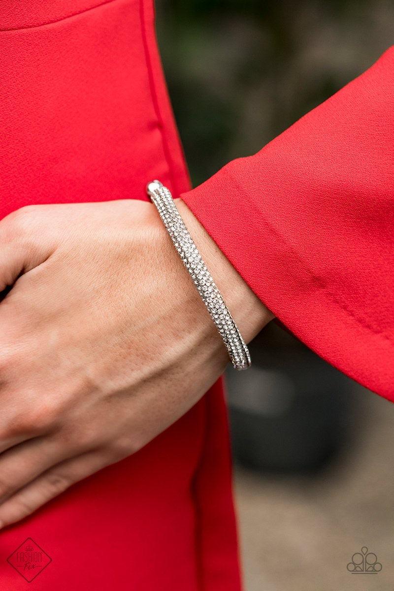 Paparazzi Accessories Fiercely 5th Avenue: FF March 2020 The styles featured in the Fiercely 5th Avenue collection are exactly what you would expect with a name like that: Sleek, classy, metallic designs that you’d find on the streets of New York. The acc