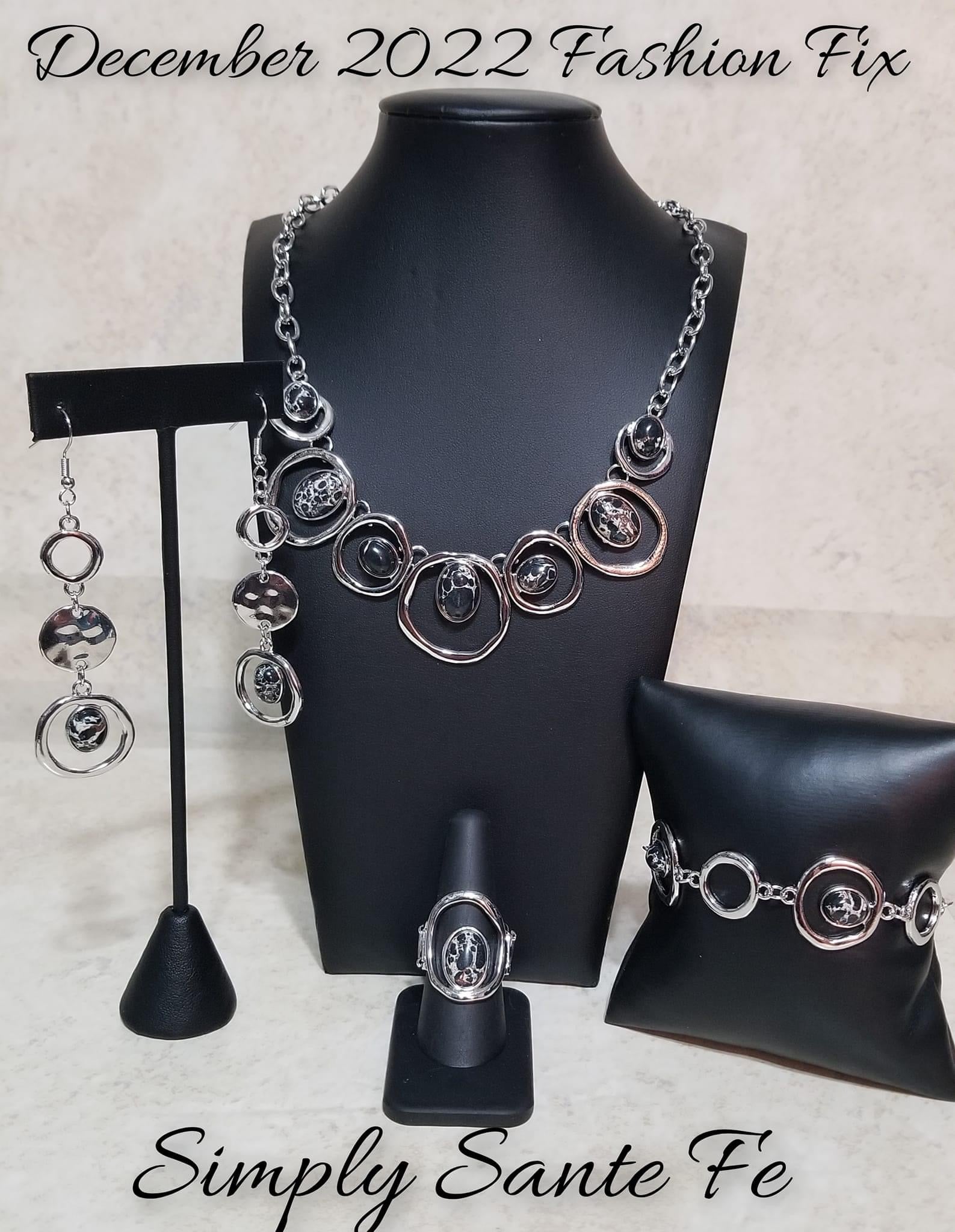 Paparazzi Accessories Simple SantaFe: FF December 2022 Authentic designs and handcrafted pieces are staples of the Simply Santa Fe Collection. Featuring patterns and elements inspired by nature, these earthy designs tend to have a little more detail. Thos