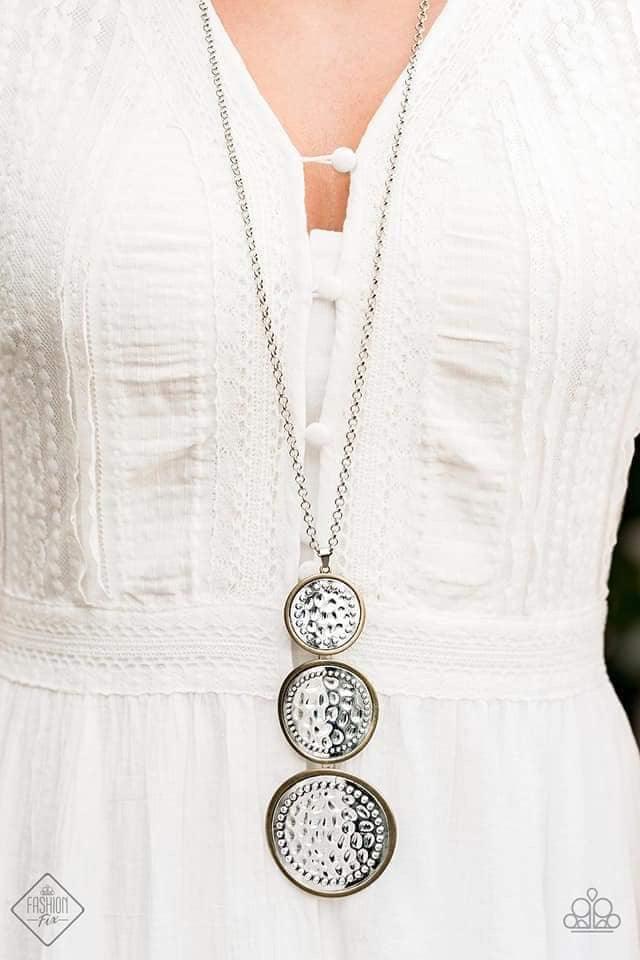 Paparazzi Accessories Sunset Sightings - March 2020 Trendsetters are sure to gravitate towards the accessories found in the Sunset Sightings collection. Featuring more drastic designs, bold colors, and funky combinations found outside the box, the pieces
