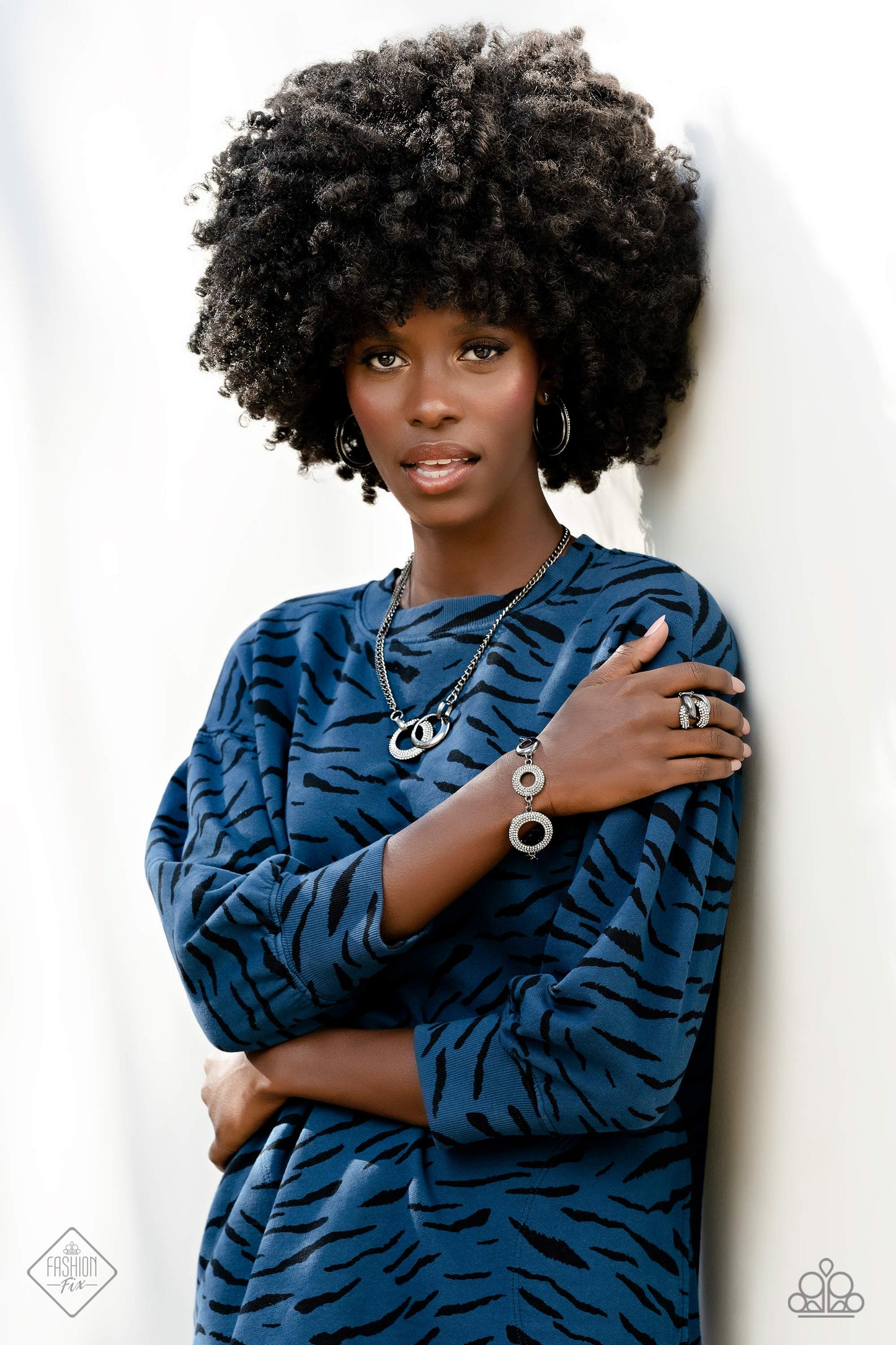 Paparazzi Accessories Magnificent Musings: February 2023 The Magnificent Musings Collection features bold statement pieces and edgy designs. Reveling in sassy, unapologetic fashion, Magnificent Musings mavens confidently express themselves through glamoro