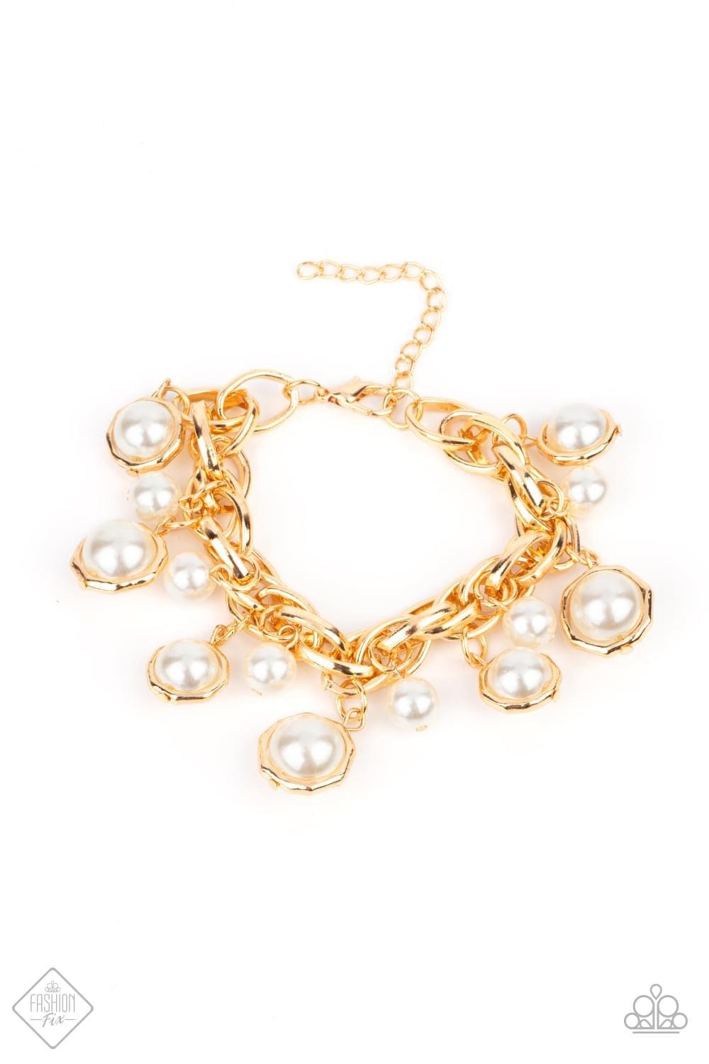 Paparazzi Accessories Fiercely 5th Avenue: FF August 2021 The styles featured in the Fiercely 5th Avenue collection are exactly what you would expect with a name like that: Sleek, classy, metallic designs that you’d find on the streets of New York. The ac
