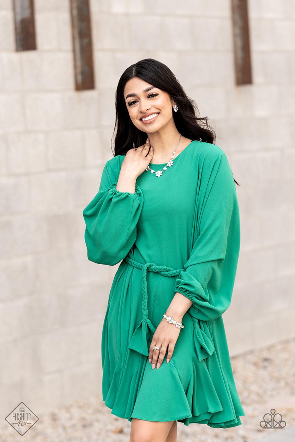 Paparazzi Accessories Fiercely 5th Avenue: FF July 2021 The styles featured in the Fiercely 5th Avenue collection are exactly what you would expect with a name like that: Sleek, classy, metallic designs that you’d find on the streets of New York. The acce