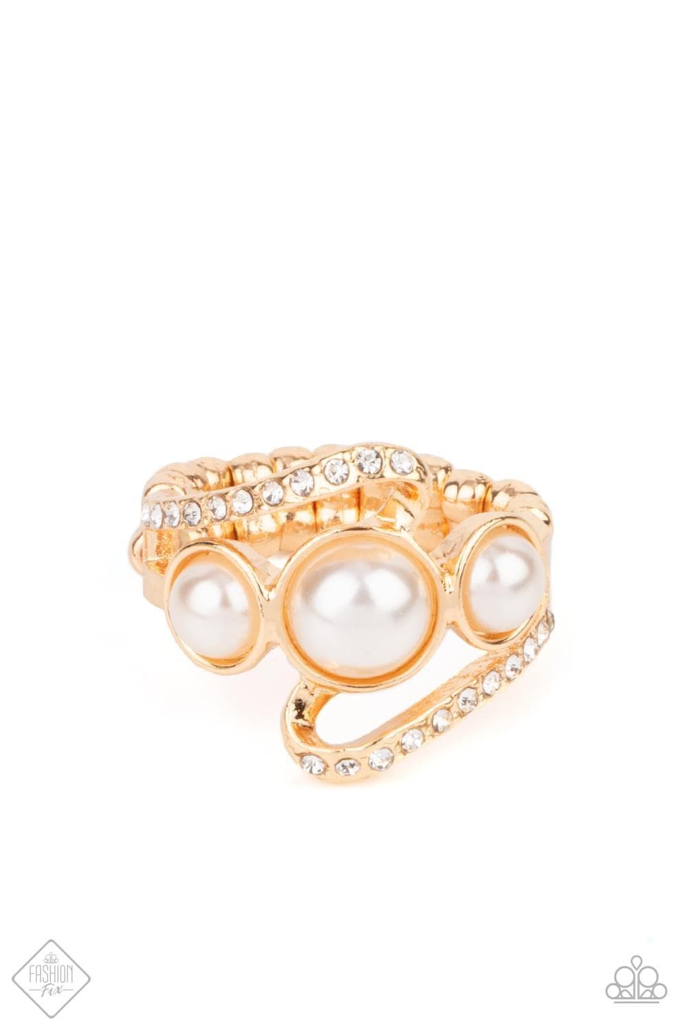 Paparazzi Accessories Fiercely 5th Avenue: FF August 2021 The styles featured in the Fiercely 5th Avenue collection are exactly what you would expect with a name like that: Sleek, classy, metallic designs that you’d find on the streets of New York. The ac