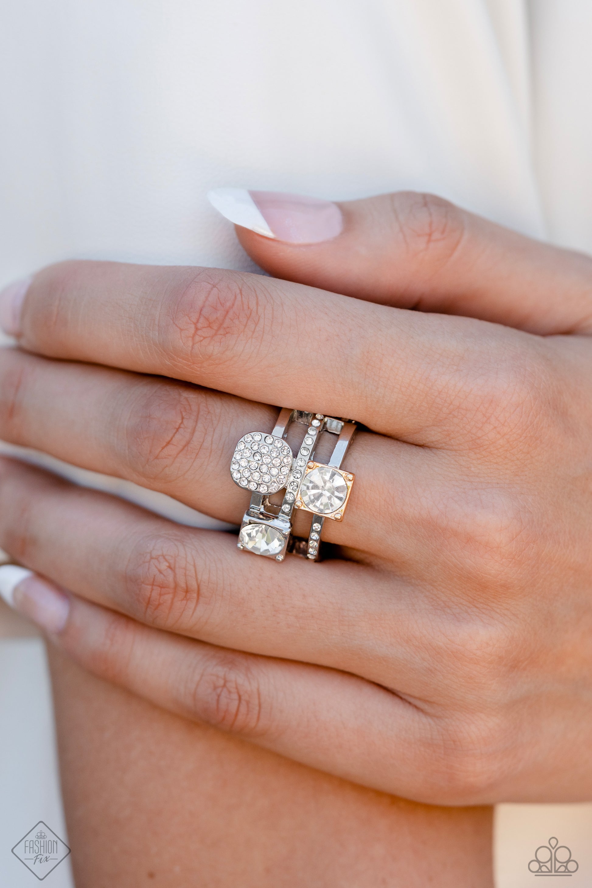 Paparazzi Accessories Magnificent Musings - Complete Trend Blend - September 2023 The Magnificent Musings Collection features bold statement pieces and edgy designs. Reveling in sassy, unapologetic fashion, Magnificent Musings mavens confidently express t