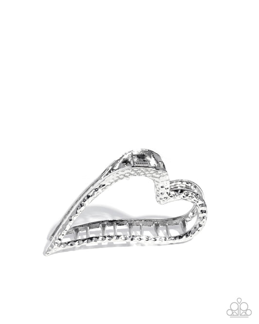 Heartfelt Hint - Silver