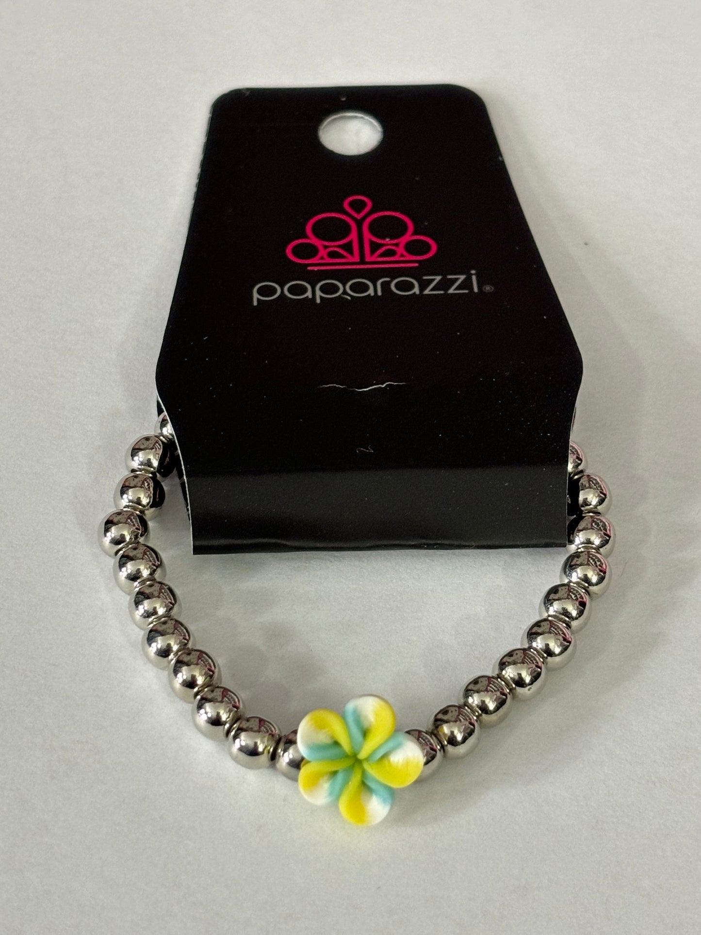 Starlet Shimmer Flower Bracelet