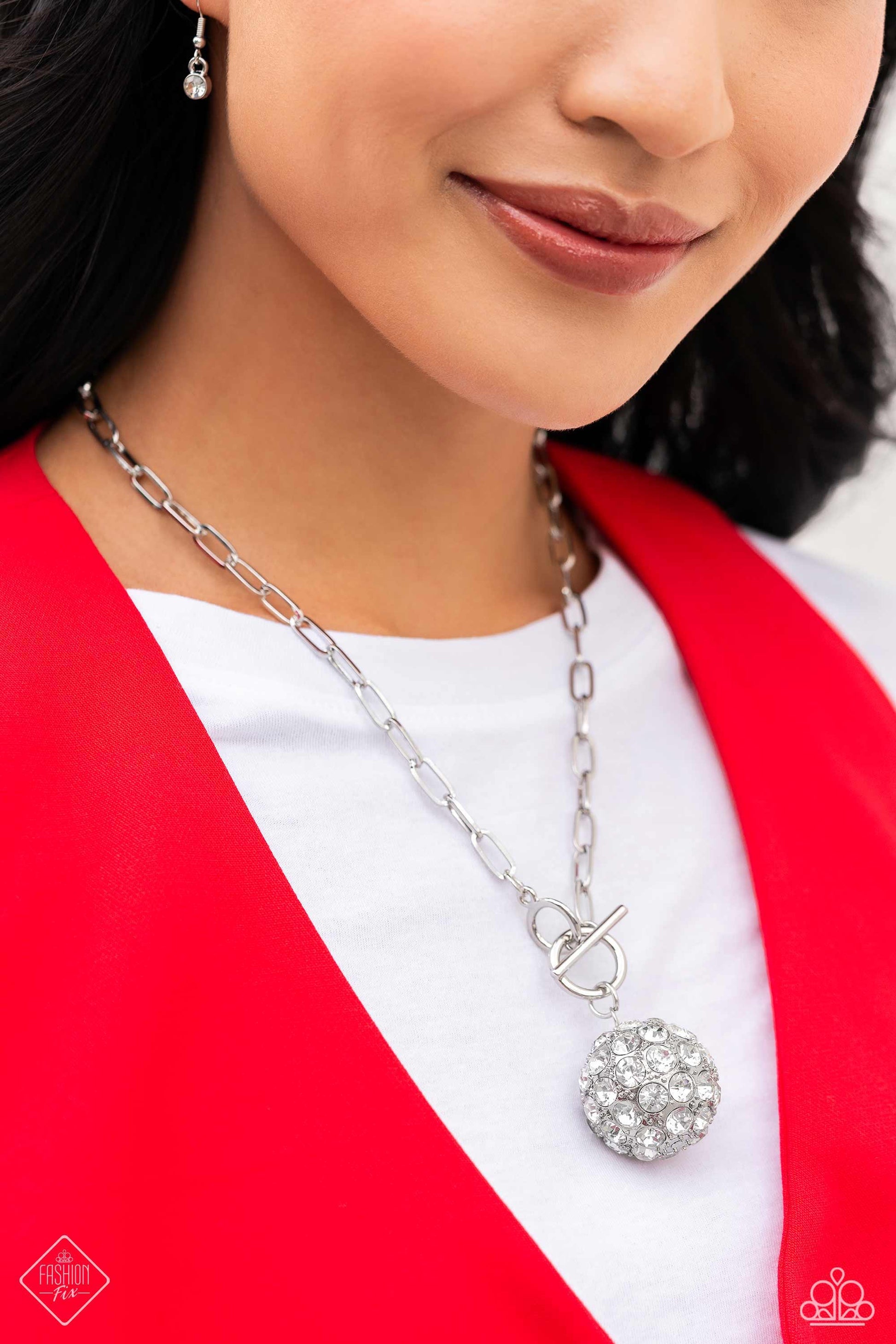 Paparazzi Accessories Magnificent Musings: FF November 2023 The Magnificent Musings Collection features bold statement pieces and edgy designs. Reveling in sassy, unapologetic fashion, Magnificent Musings mavens confidently express themselves through glam