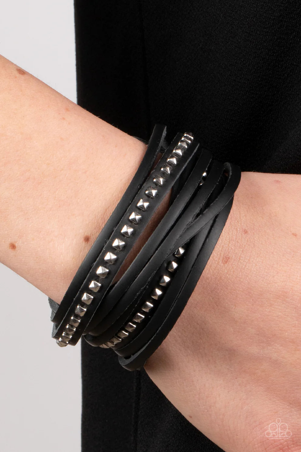 Studded Sensation - Black