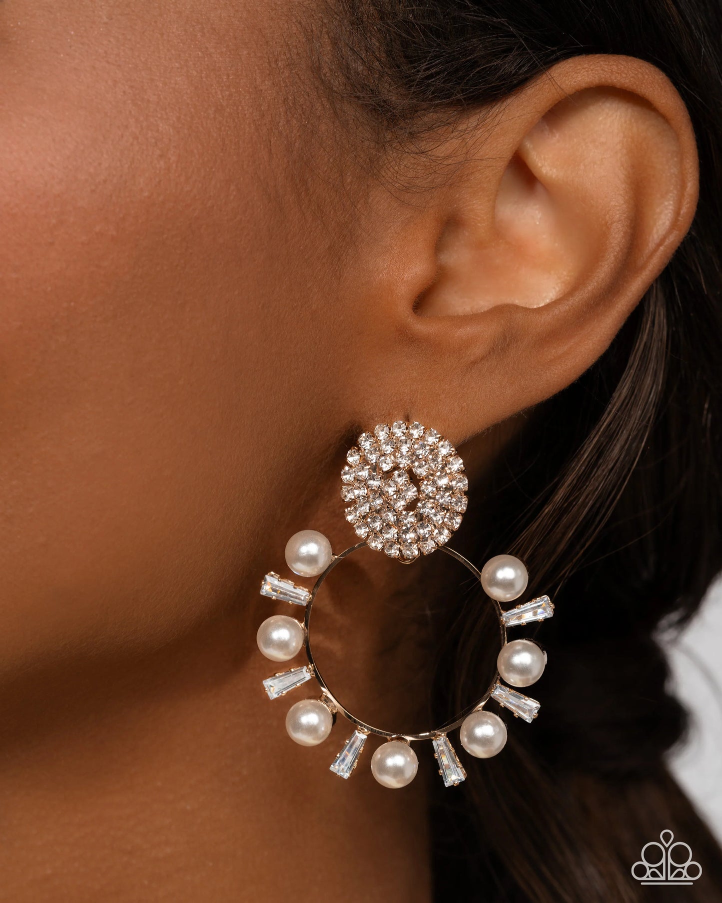 Wistfully Waltzing - Gold