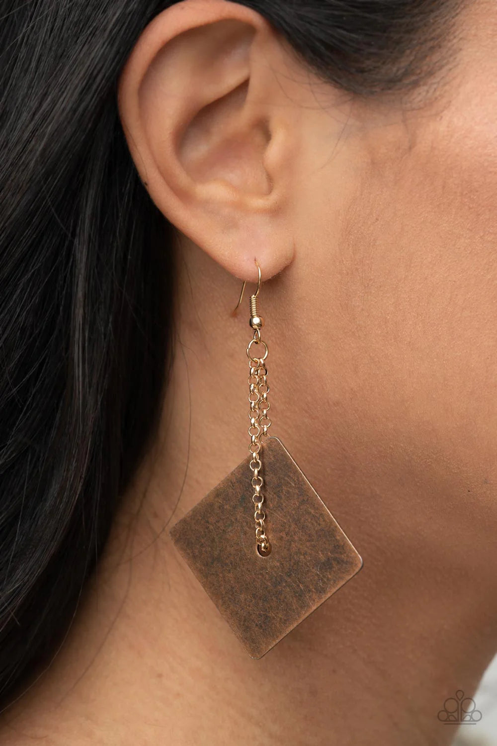 Paparazzi Accessories Block Party Posh - Copper A dainty chain is threaded through the center of a flat square antiqued copper frame, looping into an edgy lure. Earring attaches to a standard fishhook fitting. Sold as one pair of earrings. Jewelry