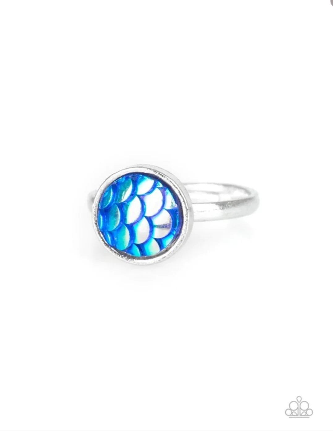 Starlet Shimmer Mermaid Ring