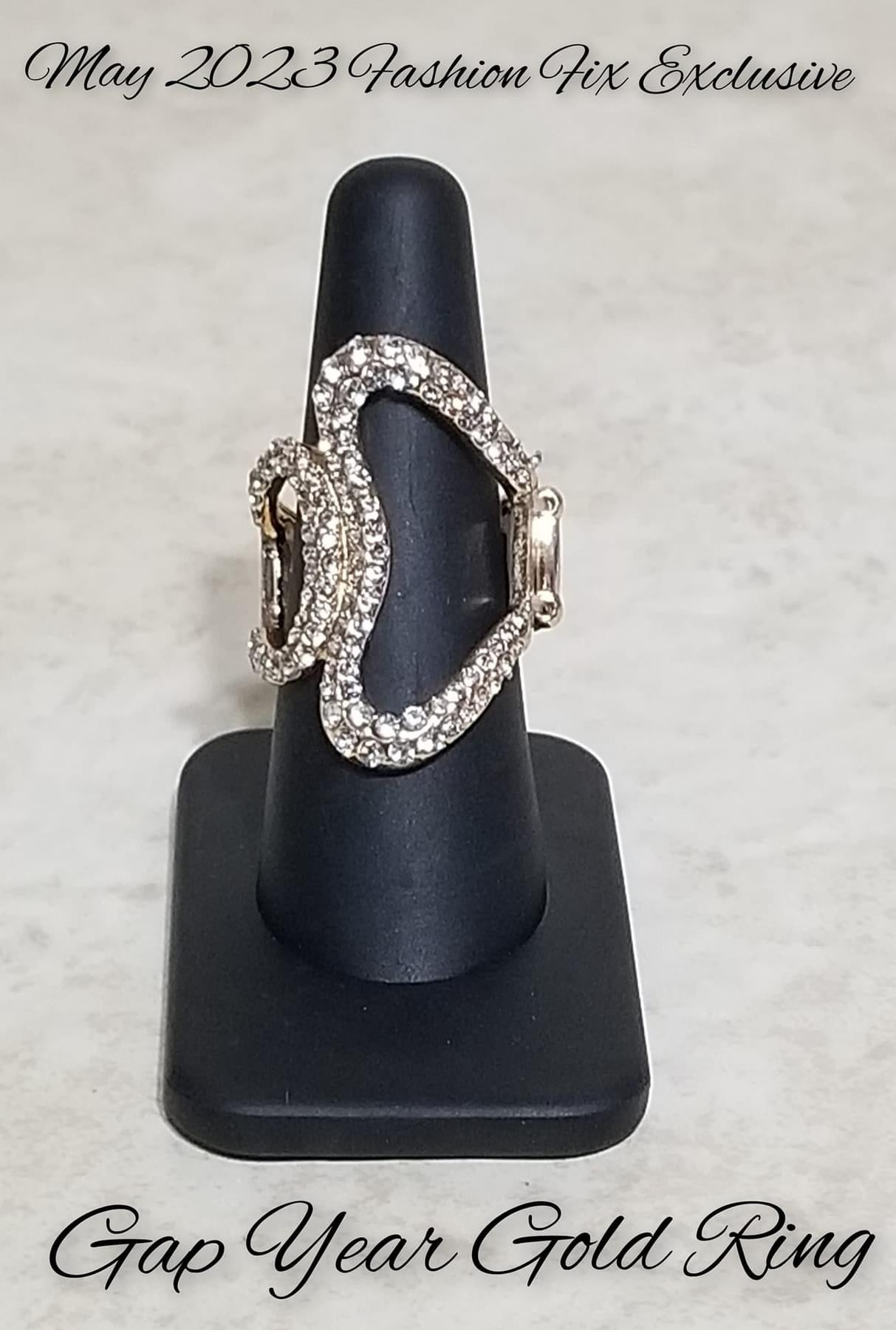 Paparazzi Accessories Gap Year - Gold Fashion Fix Exclusive May Stylist Picks Jewelry
