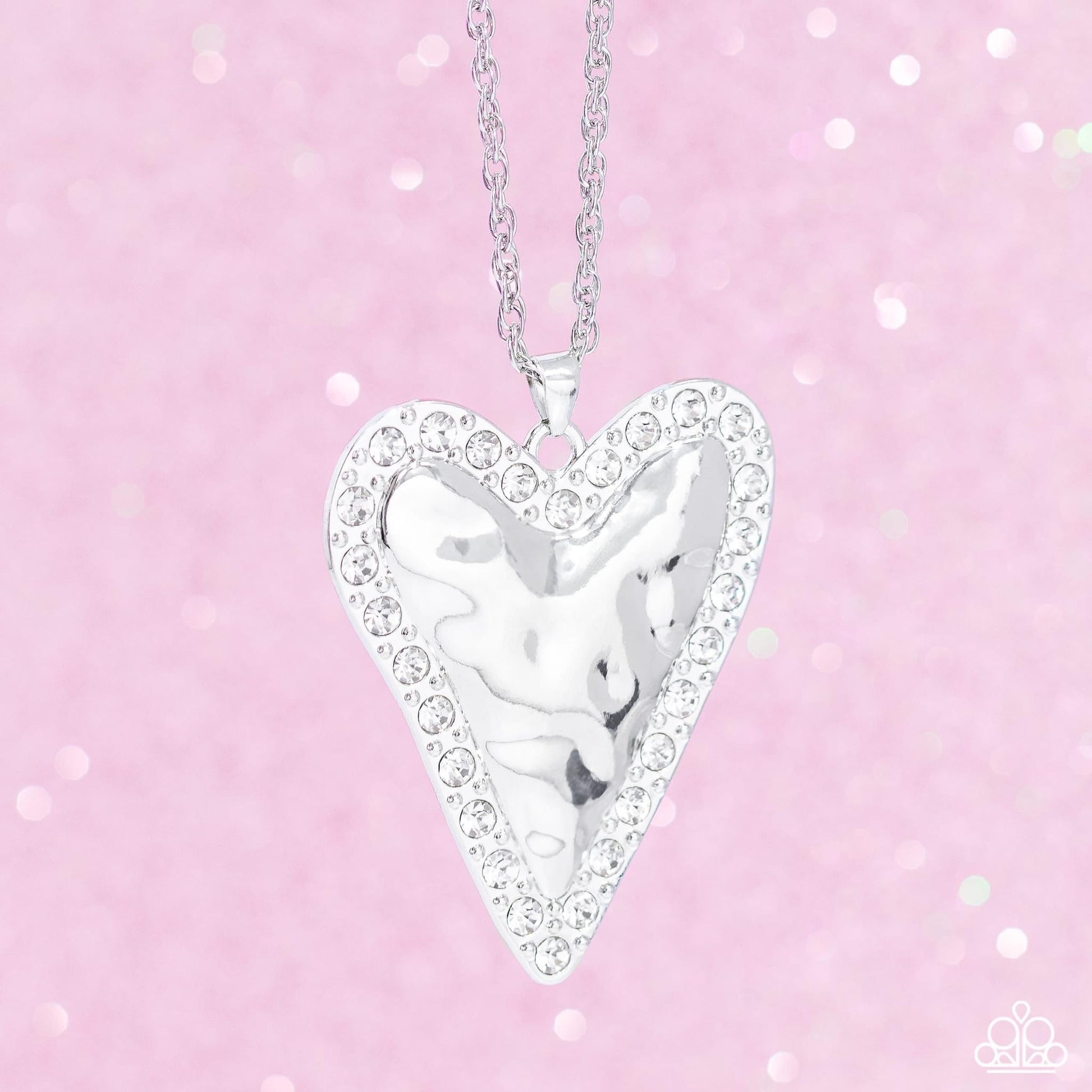 Paparazzi Accessories Radiant Romeo - White May 2023 Gimme the Glitz Exclusive Jewelry