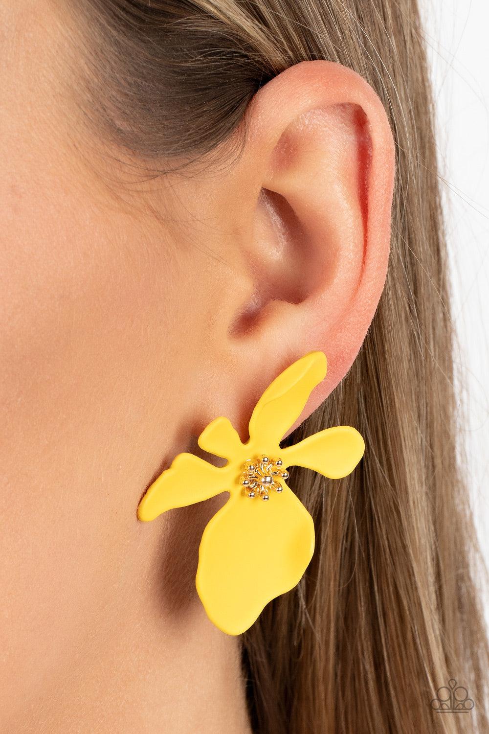 Paparazzi Accessories Hawaiian Heiress - Yellow Featuring a golden studded center, asymmetrical Illuminating petals bloom into an abstract flower for a tropical inspired look. Earring attaches to a standard post fitting. Sold as one pair of post earrings.
