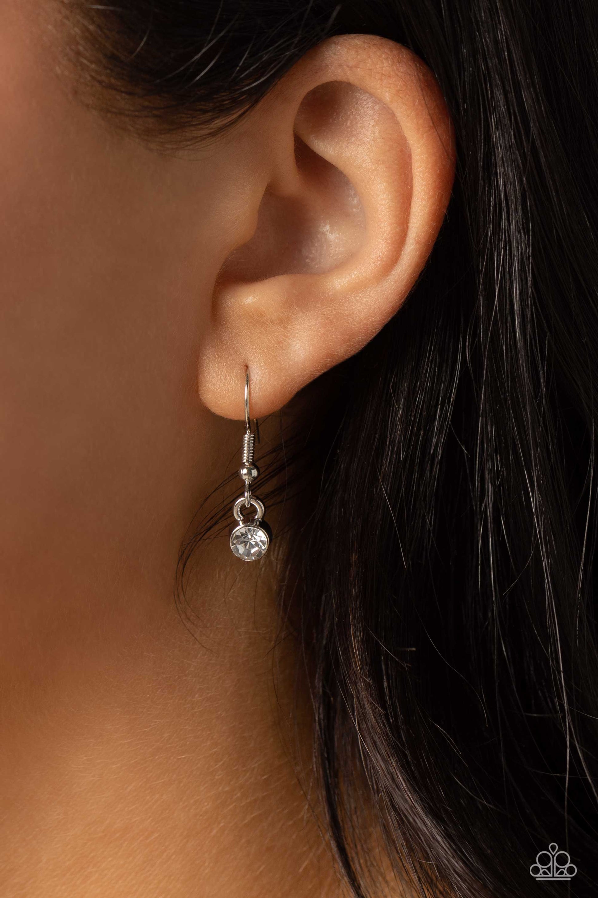 Paparazzi Accessories INITIALLY Yours - O - White Embossed with dainty white rhinestones, a silver letter "O" hovers below the collar from a dainty silver chain, for a sentimentally simple design. Features an adjustable clasp closure. Sold as one individu