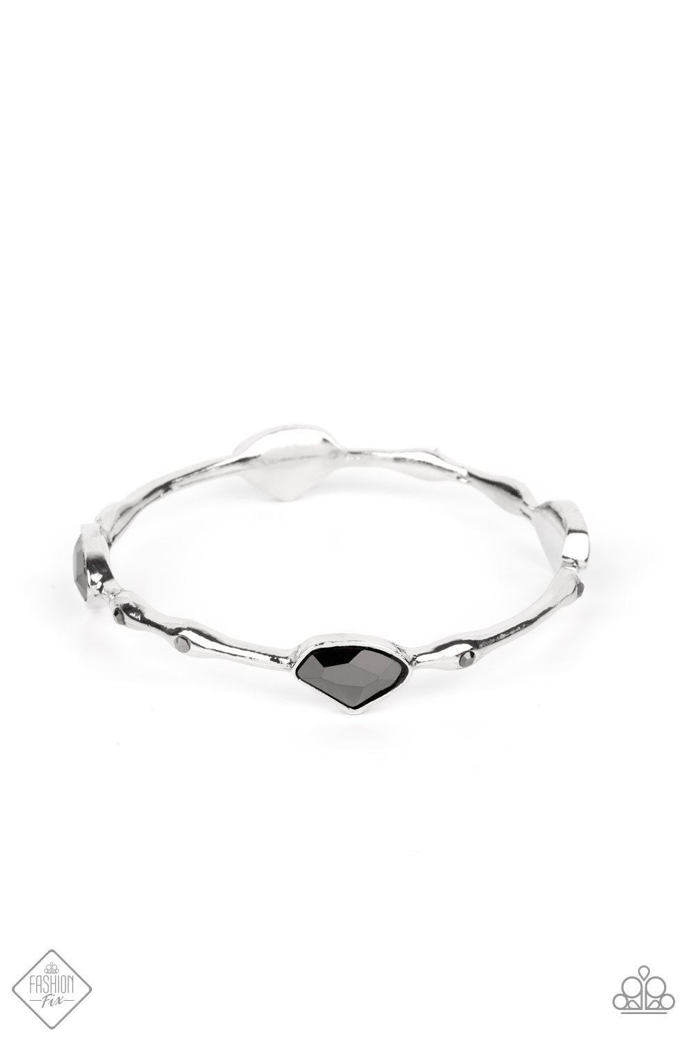 Paparazzi Accessories Magnificent Musings: FF October 2022 The Magnificent Musings Collection features bold statement pieces and edgy designs. Reveling in sassy, unapologetic fashion, Magnificent Musings mavens confidently express themselves through glamo