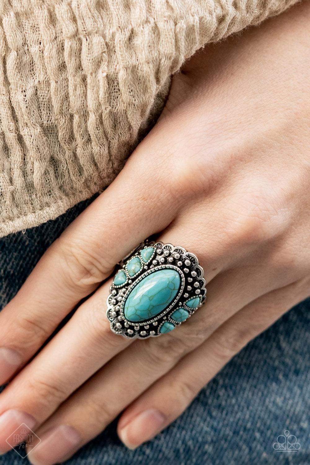Paparazzi Accessories Simply SantaFe: FF July 2021 Earthy, desert-inspired designs are what the Simply Santa Fe collection is all about. Natural stones, indigenous patterns, and vibrant colors of the Southwest are sprinkled throughout this trendy collecti