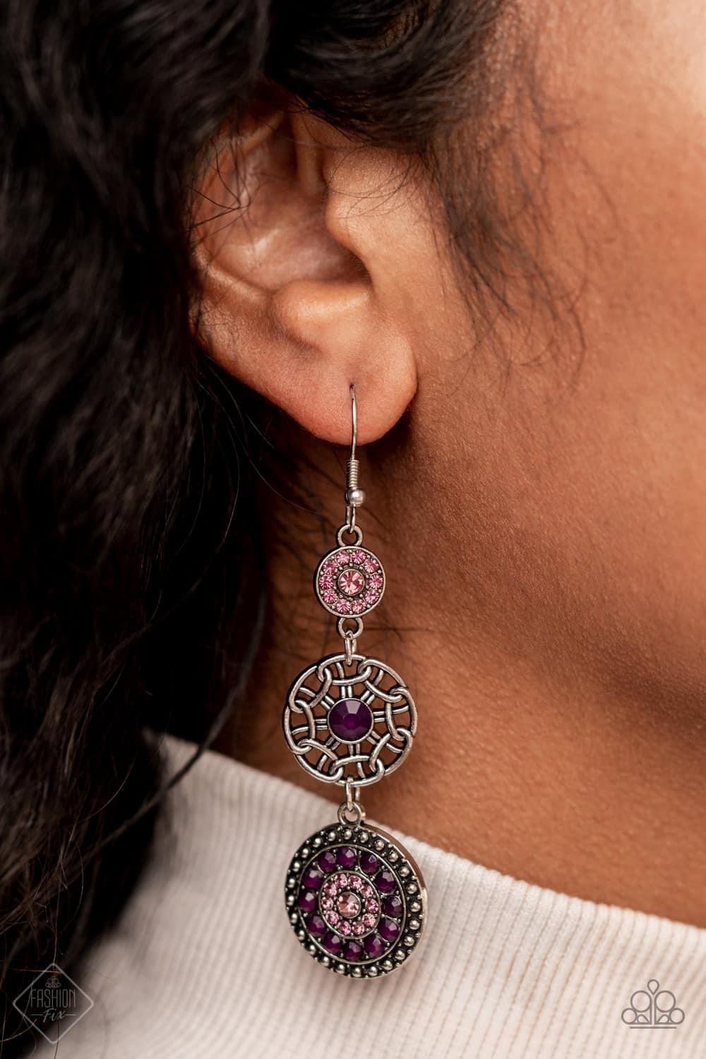 Paparazzi Accessories Glimpses of Malibu: November 2021 FF The Glimpses of Malibu collection was created with inspiration from the styles of Malibu, CA. Styles in this Trend Blend will feature fun, livable fashion with an upscale flavor. The colors are us