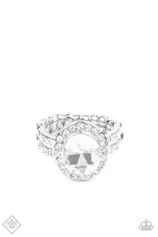 Paparazzi Accessories Fiercely 5th Avenue: January 2021 FF The styles featured in the Fiercely 5th Avenue collection are exactly what you would expect with a name like that: Sleek, classy, metallic designs that you’d find on the streets of New York. The a