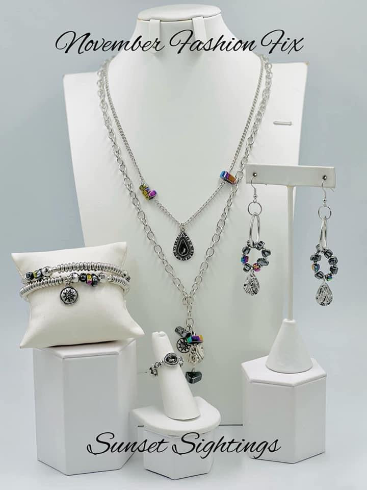 Paparazzi Accessories Sunset Sitings: FF November 2022 Fueled by abstract designs and funky combinations of the most daring trends, the Sunset Sightings Collection features audacious, outside-the-box fashion. Sunset Sightings fashionistas celebrate indivi