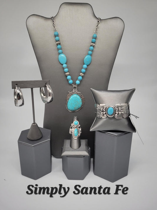 Paparazzi Accessories Simply Santa Fe - January 2022 FF Authentic designs and handcrafted pieces are staples of the Simply Santa Fe Collection. Featuring patterns and elements inspired by nature, these earthy designs tend to have a little more detail. Tho