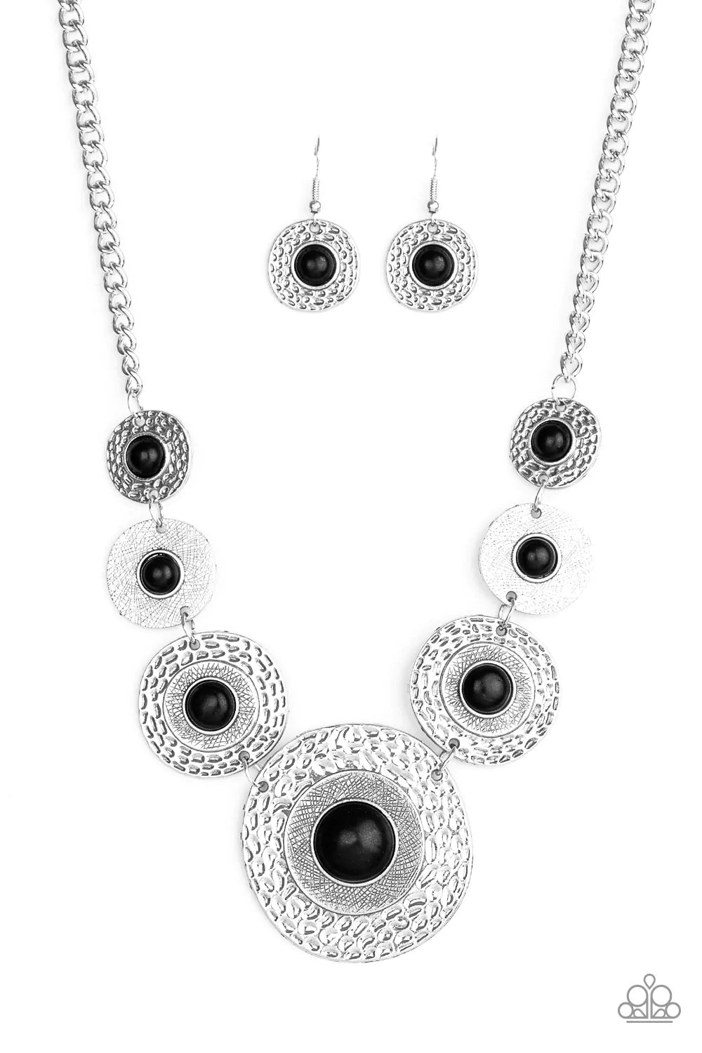 Paparazzi Accessories Tiger Trap - Black Dotted with smooth black stone centers, mismatched hammered silver frames gradually increase in size as they link below the collar for a fierce look. Features an adjustable clasp closure Jewelry
