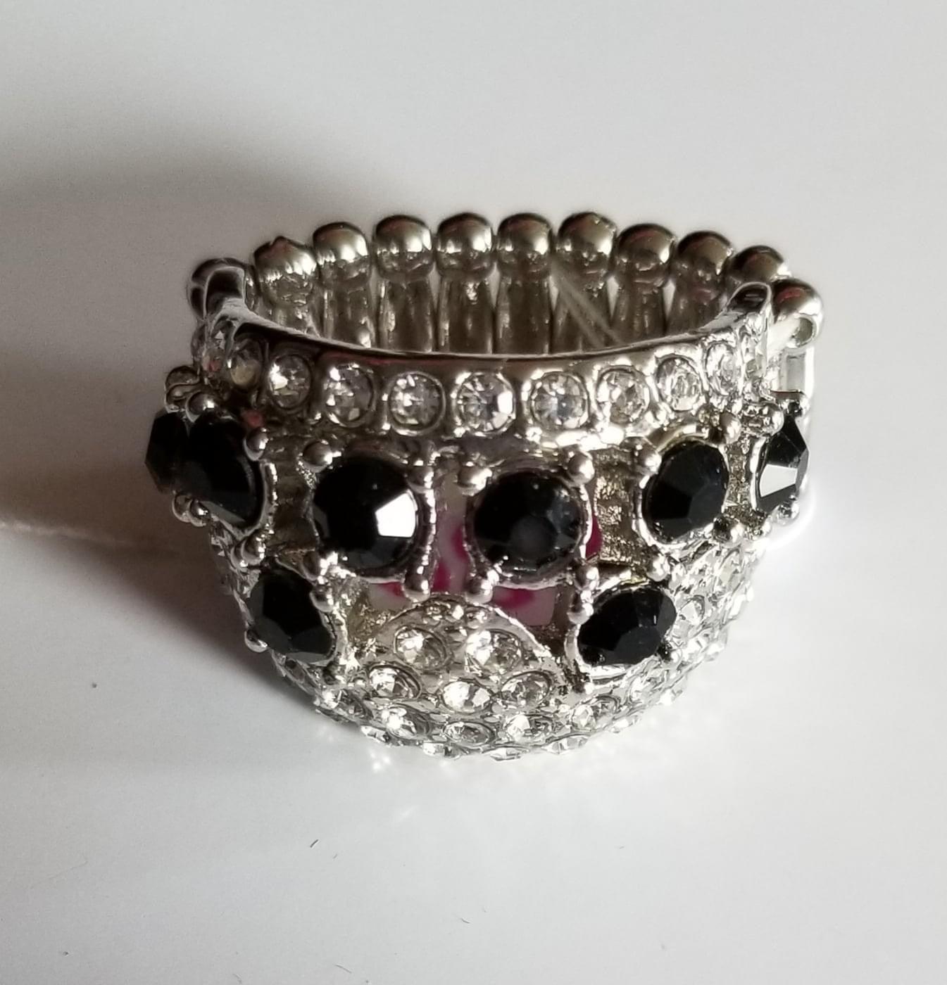 Paparazzi Accessories May FF Exclusive Ring - Purple May FF Exclusive Ring Jewelry