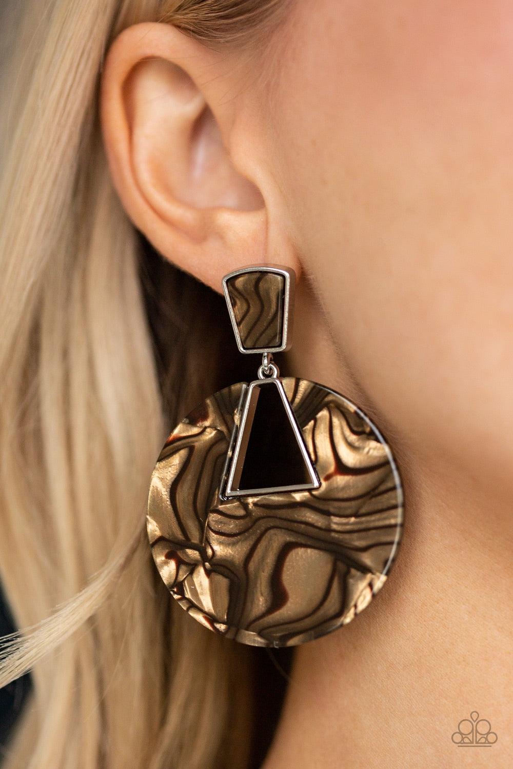 Paparazzi Accessories Let HEIR Rip! - Brown Featuring a faux marble finish, a shimmering acrylic frame swings from the bottom of a matching acrylic fitting for a refined, retro look. Earring attaches to a standard post fitting. Jewelry