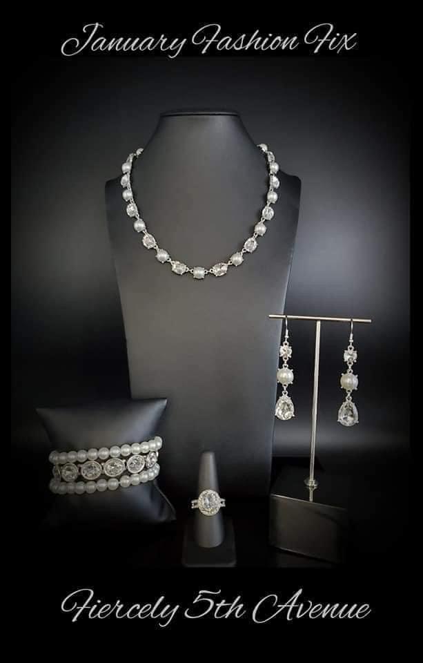 Paparazzi Accessories Fiercely 5th Avenue: January 2021 FF The styles featured in the Fiercely 5th Avenue collection are exactly what you would expect with a name like that: Sleek, classy, metallic designs that you’d find on the streets of New York. The a