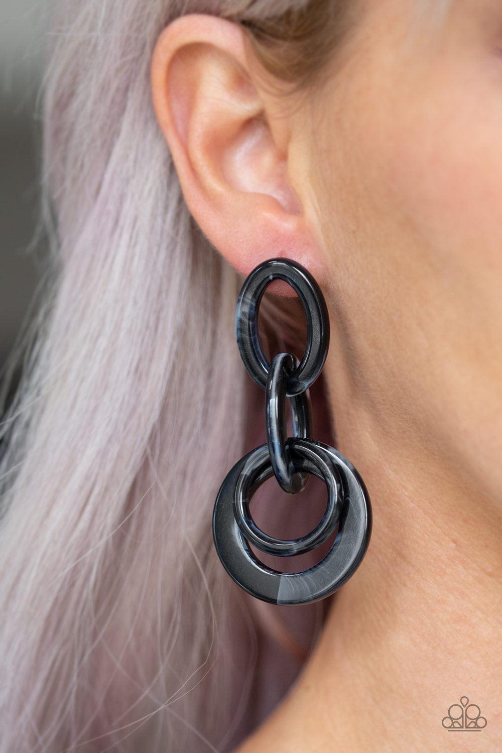 Paparazzi Accessories Havana HAUTE Spot - Black Brushed in a faux marble finish, shiny black hoops connect to a larger frame for a retro look. Earring attaches to a standard post fitting. Jewelry