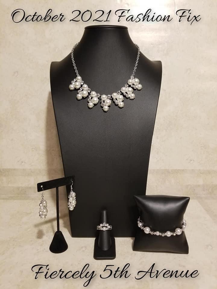 Paparazzi Accessories Fiercely 5th Avenue: FF October 2021 The styles featured in the Fiercely 5th Avenue collection are exactly what you would expect with a name like that: Sleek, classy, metallic designs that you’d find on the streets of New York. The a