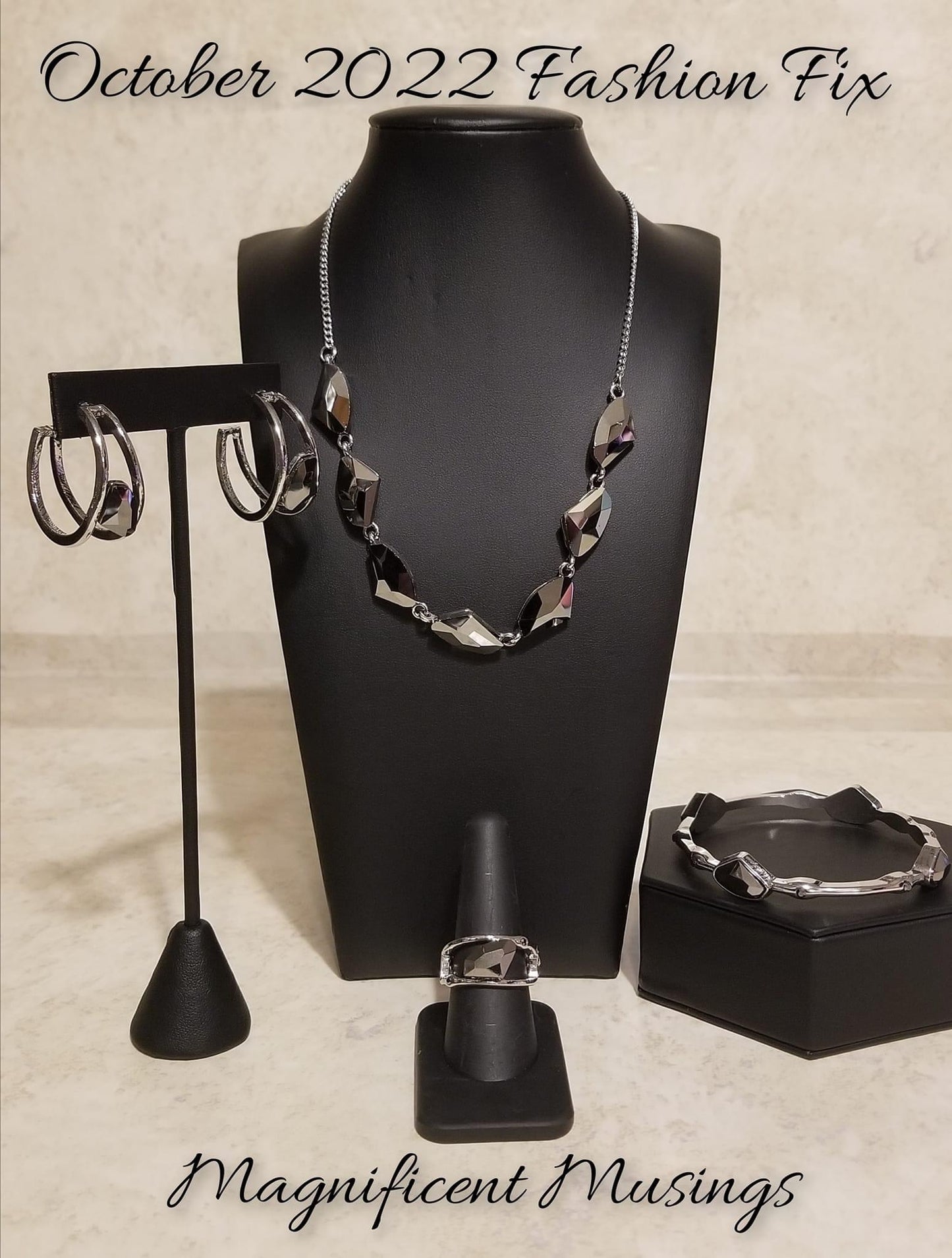 Paparazzi Accessories Magnificent Musings: FF October 2022 The Magnificent Musings Collection features bold statement pieces and edgy designs. Reveling in sassy, unapologetic fashion, Magnificent Musings mavens confidently express themselves through glamo