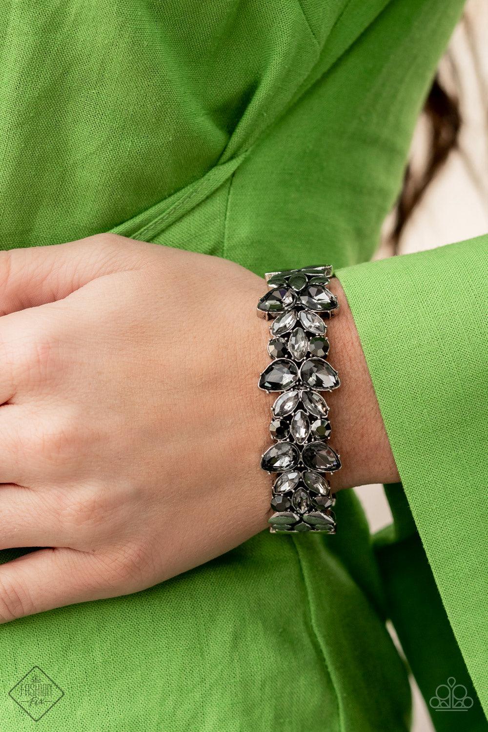Paparazzi Accessories Magnificent Musings: FF June 2022 The Magnificent Mile in Chicago is where we pulled our inspiration for the Magnificent Musings collection. With a range of shopping venues, the Magnificent Mile is a hub for classic trends with urban