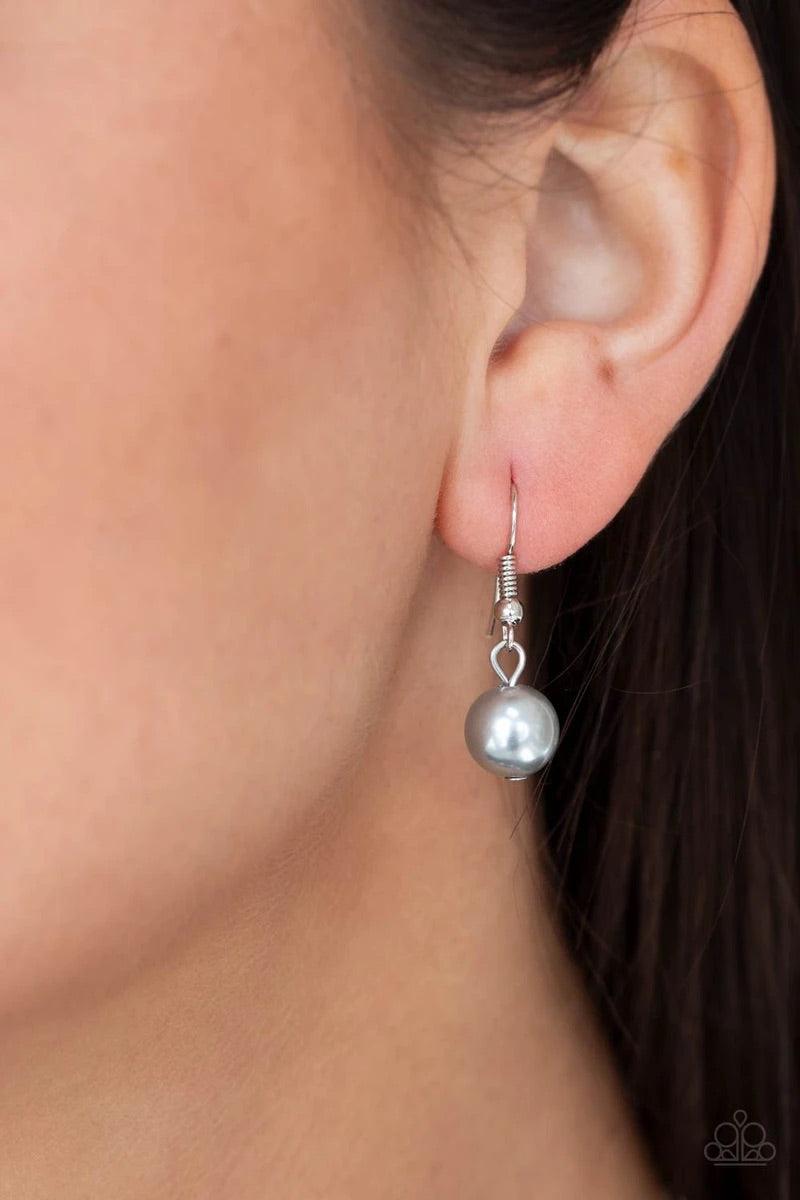 Paparazzi Accessories New Age Knockout - Silver Sections of oversized textured silver links, silver pearls, and shiny silver beads haphazardly connect into two timeless layers below the collar, creating a dramatically refined display. Features an adjustab