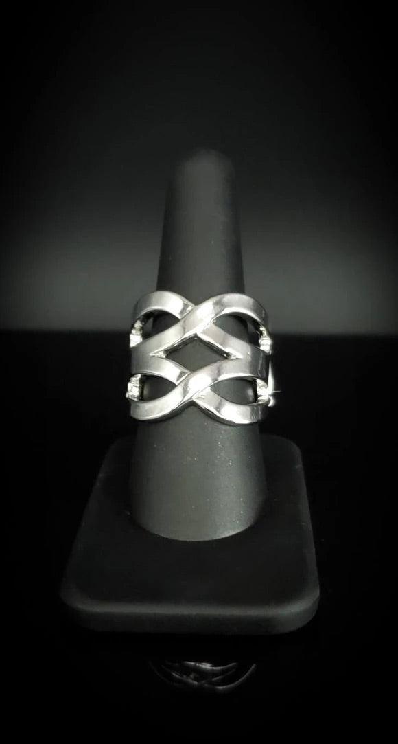 Paparazzi Accessories Cross Your Fingers - Silver Paparazzi Exclusive Ring