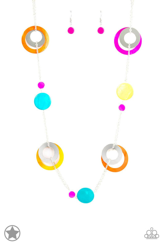 Paparazzi Accessories Kaleidoscopically Captivating - Multi Chunky brightly-colored rings and discs with swirly marble finishes join thick metal hoops to climb a simple silver chain and create a retro-inspired feel. Features an adjustable clasp closure. J