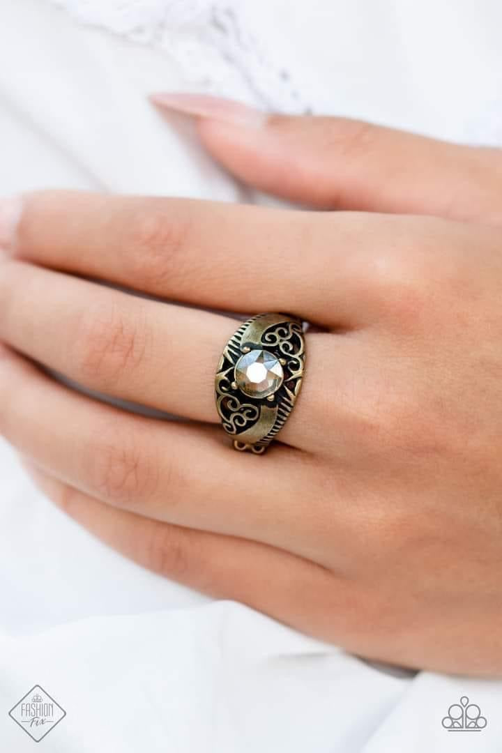 Paparazzi Accessories Glimpses of Malibu: FF November 2021 Featuring playful styles accented with fun pops of color, the Glimpses of Malibu Collection is an endearing assortment of cheerful and whimsical laid-back fashion. From the bubbly outgoing sociali